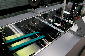 Duplo社製　SCC中綴じ製本システム